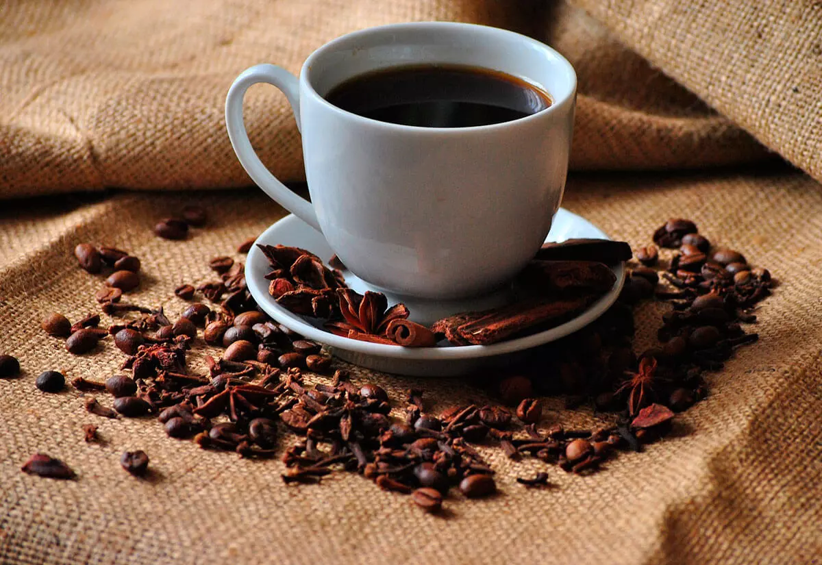 Imagen con diferentes tipos de granos de cafe